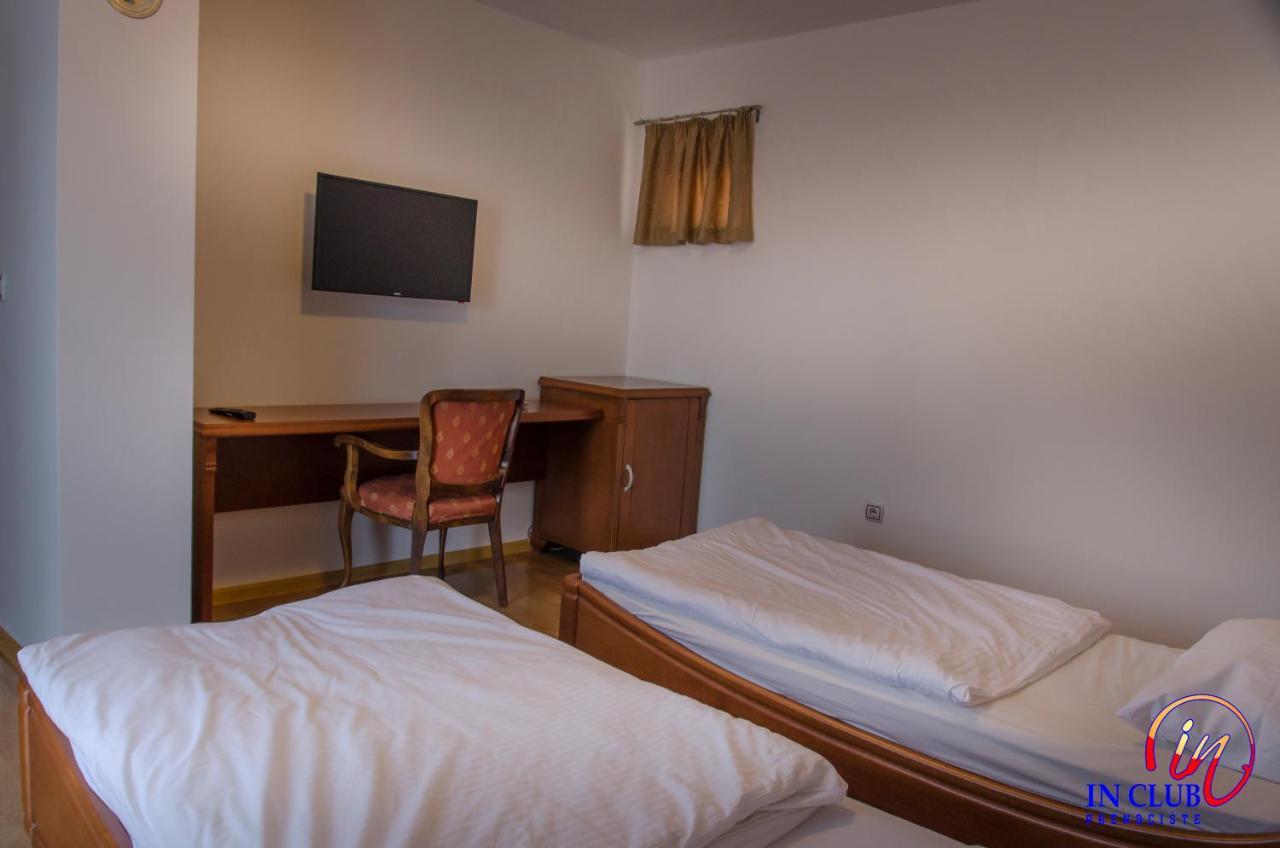 Apartment And Rooms In Club Indija Eksteriør billede