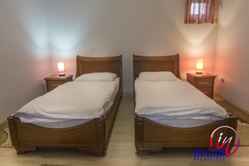 Apartment And Rooms In Club Indija Eksteriør billede